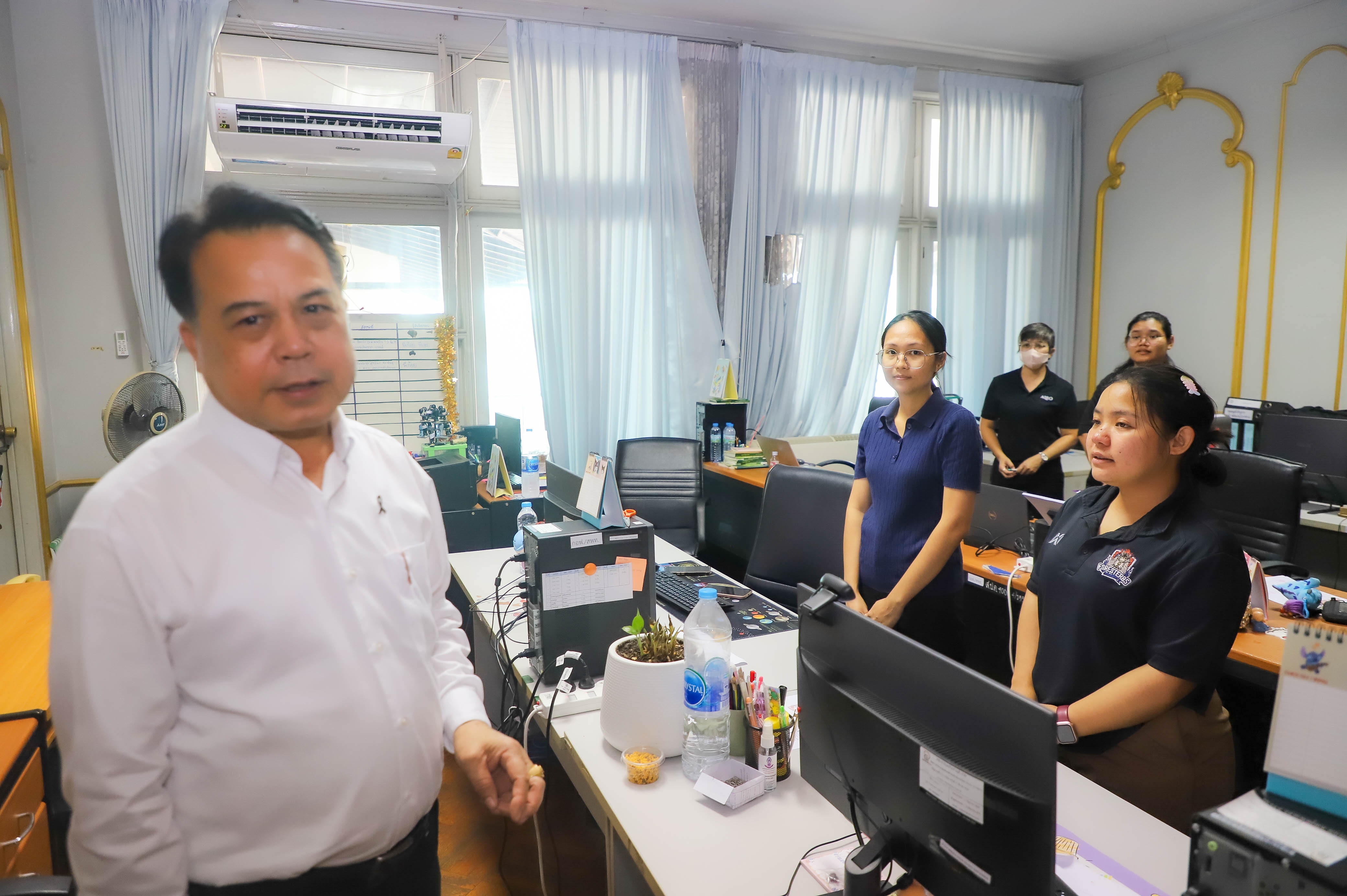 title - รองเลขาฯ ส.ป.ก. ลงพื้นที่ตรวจเยี่ยม สพท. และมอบนโยบายในการดำเนินงาน